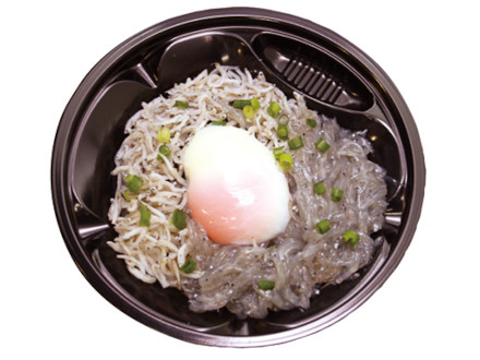 よくばりしらす丼